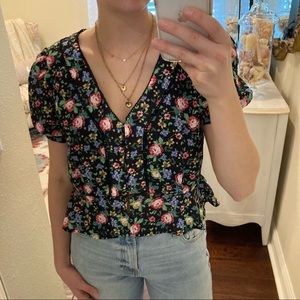 Gianni Bini Cropped Floral Blouse Size Medium